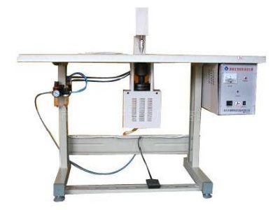 點焊機的工作原理和使用方法